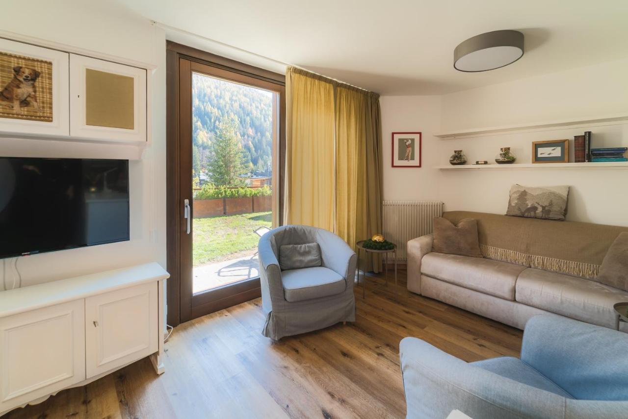 Mdc Apartments Мадона ди Кампильо Екстериор снимка